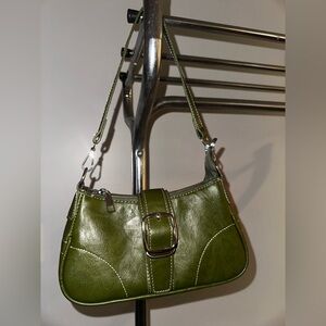 Green buckle shoulder bag